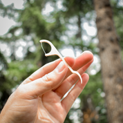 aplicador de hilo dental Biobrands natural ecológico biodegradable